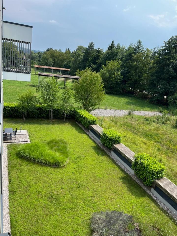 Regentova Suites Любляна Екстер'єр фото