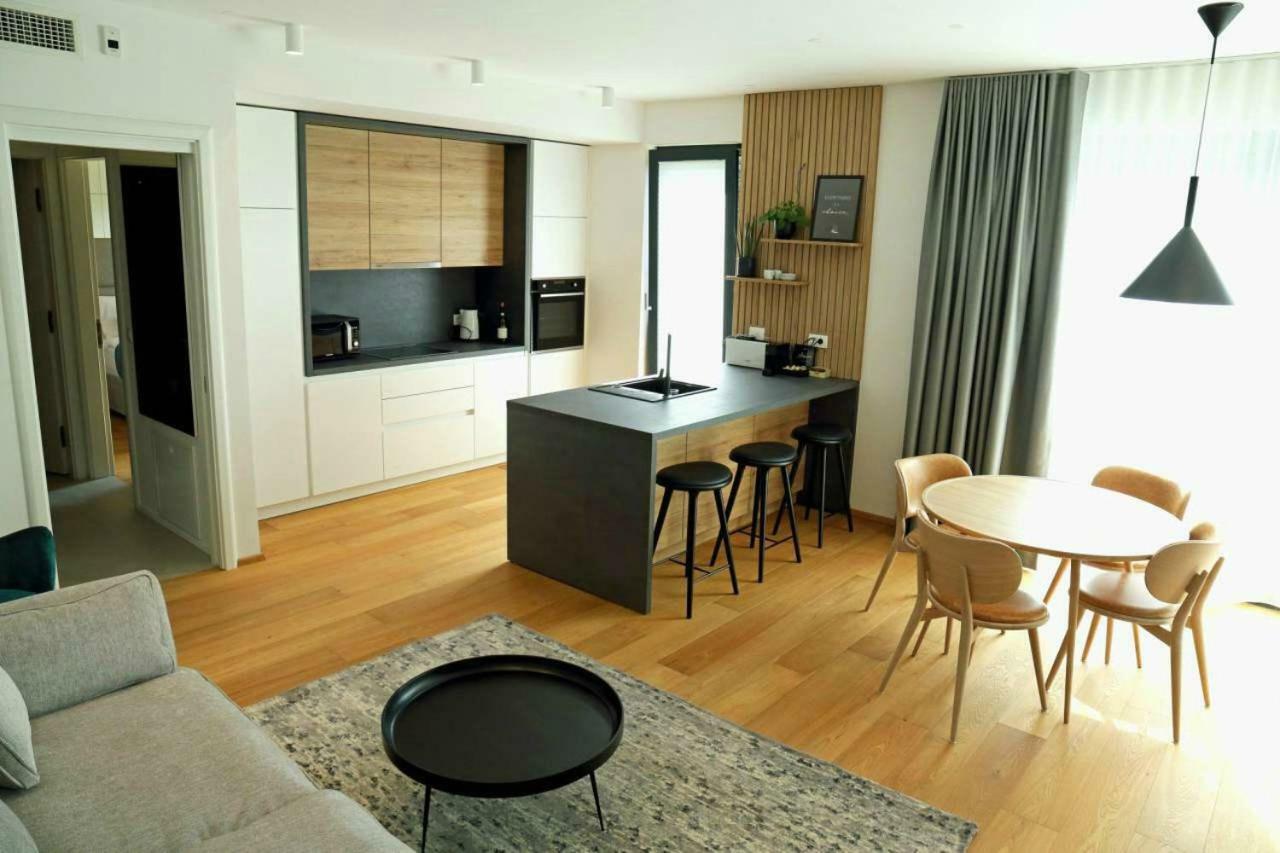 Regentova Suites Любляна Екстер'єр фото
