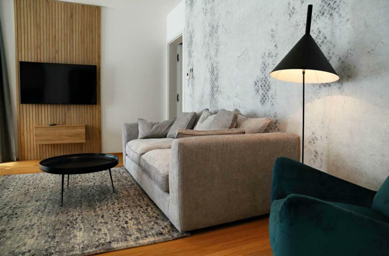 Regentova Suites Любляна Екстер'єр фото