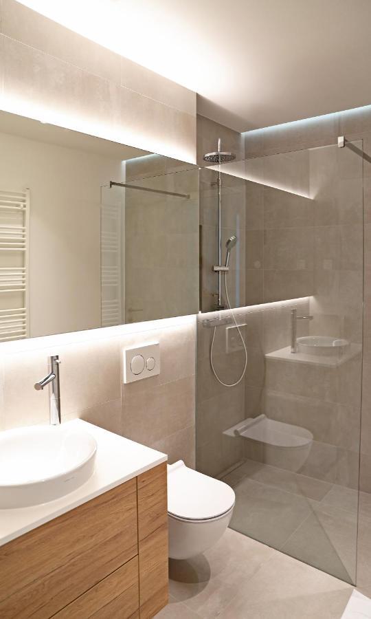 Regentova Suites Любляна Екстер'єр фото